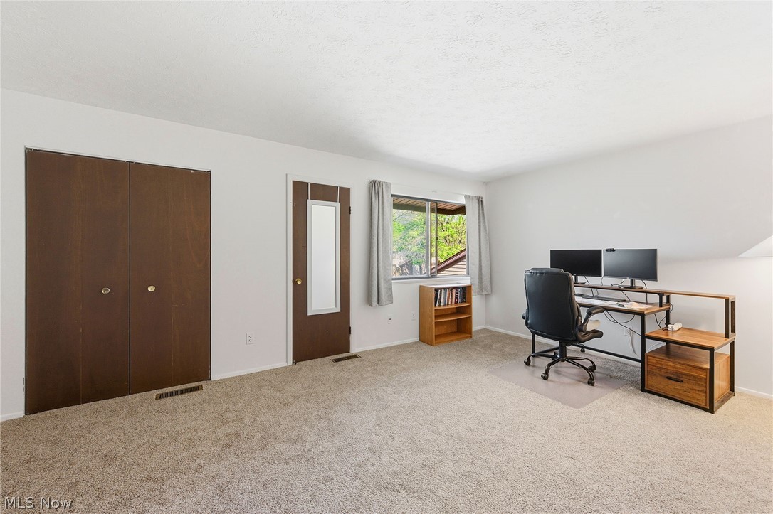 4442 Habersham Lane S Richmond Heights OH 44143