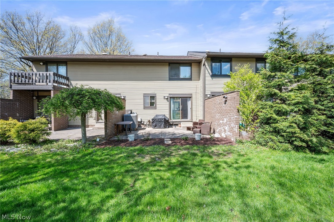 4442 Habersham Lane S Richmond Heights OH 44143