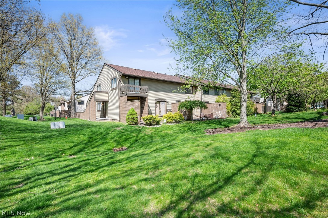 4442 Habersham Lane S Richmond Heights OH 44143