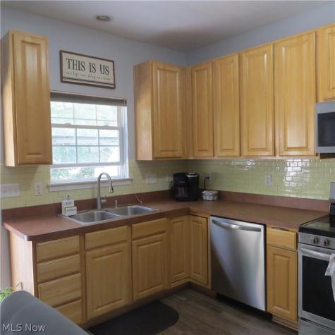 3785 Freedom Place Lorain OH 44052