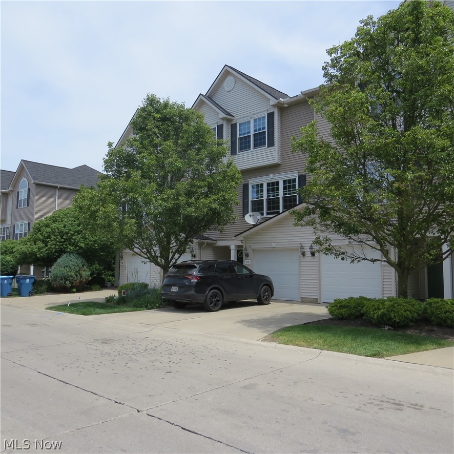 3785 Freedom Place Lorain OH 44052