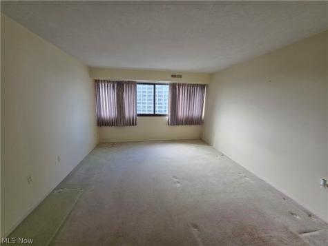 12550 Lake Avenue Lakewood OH 44107
