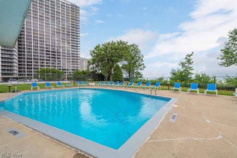 12550 Lake Avenue Lakewood OH 44107