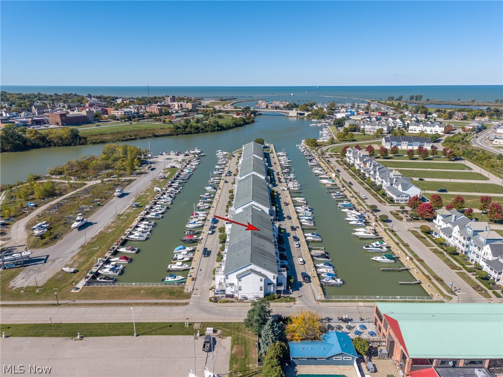 308 E Marina Parkway Lorain OH 44052