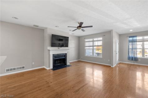 308 E Marina Parkway Lorain OH 44052