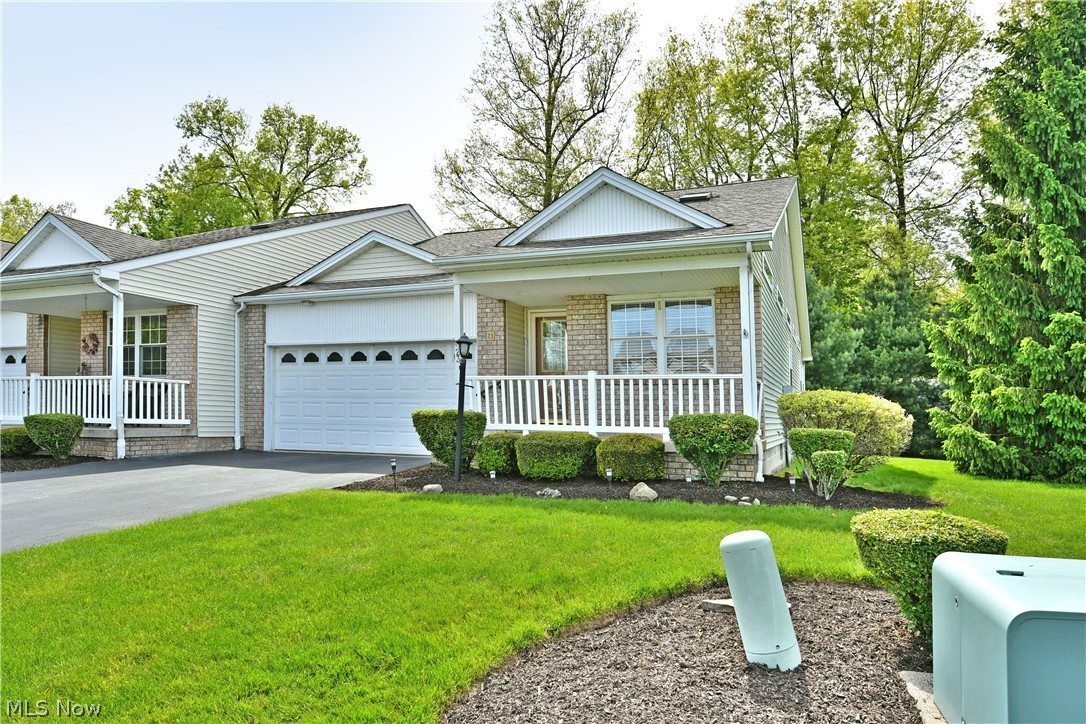 23 Eagle Pointe Cortland OH 44410