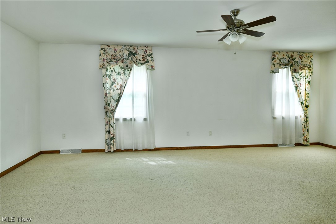 23 Eagle Pointe Cortland OH 44410