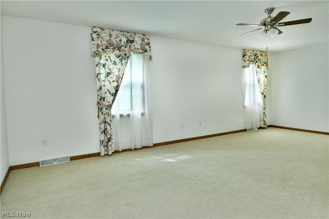 23 Eagle Pointe Cortland OH 44410