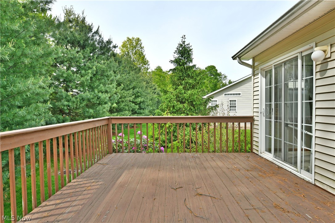 23 Eagle Pointe Cortland OH 44410