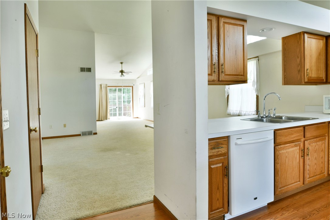 23 Eagle Pointe Cortland OH 44410