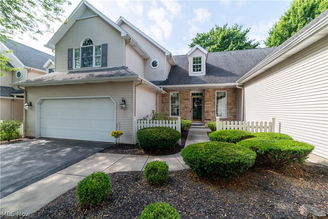 25 Fieldstone Poland OH 44514