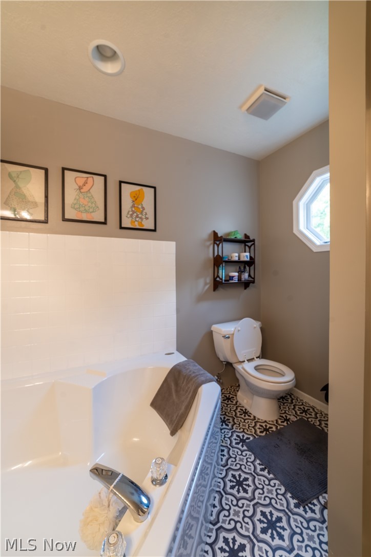 25 Fieldstone Poland OH 44514