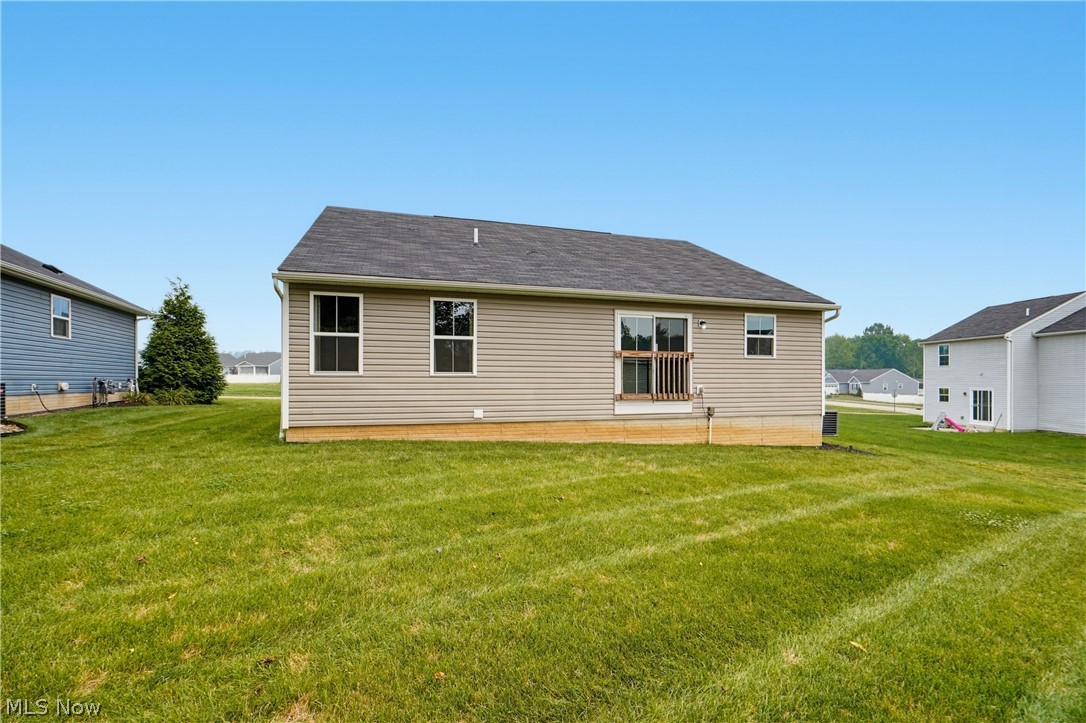 1270 Hidden Lake Boulevard Akron OH 44312