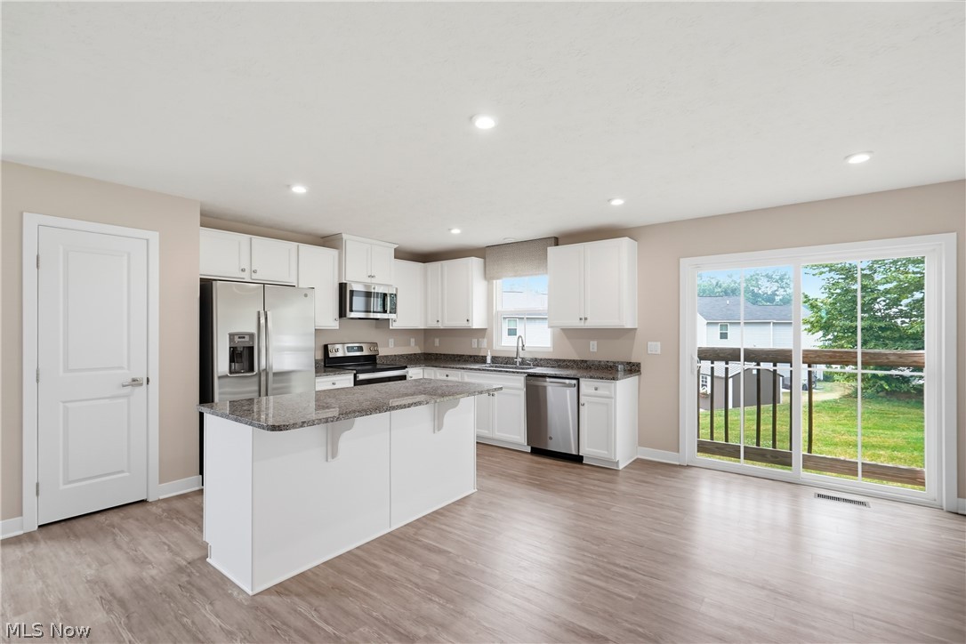 1270 Hidden Lake Boulevard Akron OH 44312
