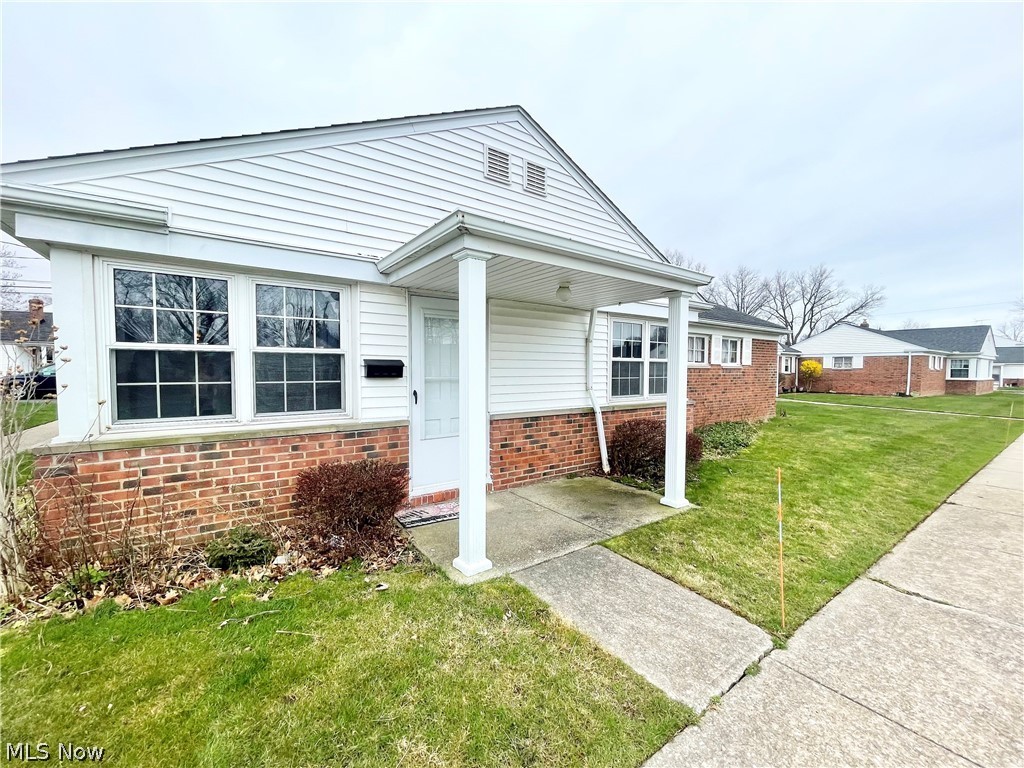 235 E 235th Street Euclid OH 44123