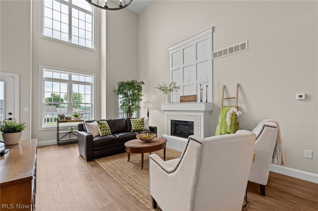 1949 Craig Drive Lake Milton OH 44429