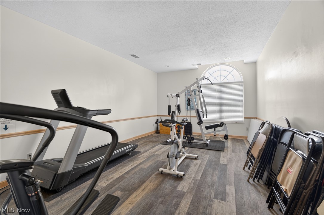 695 E Western Reserve Road Poland OH 44514