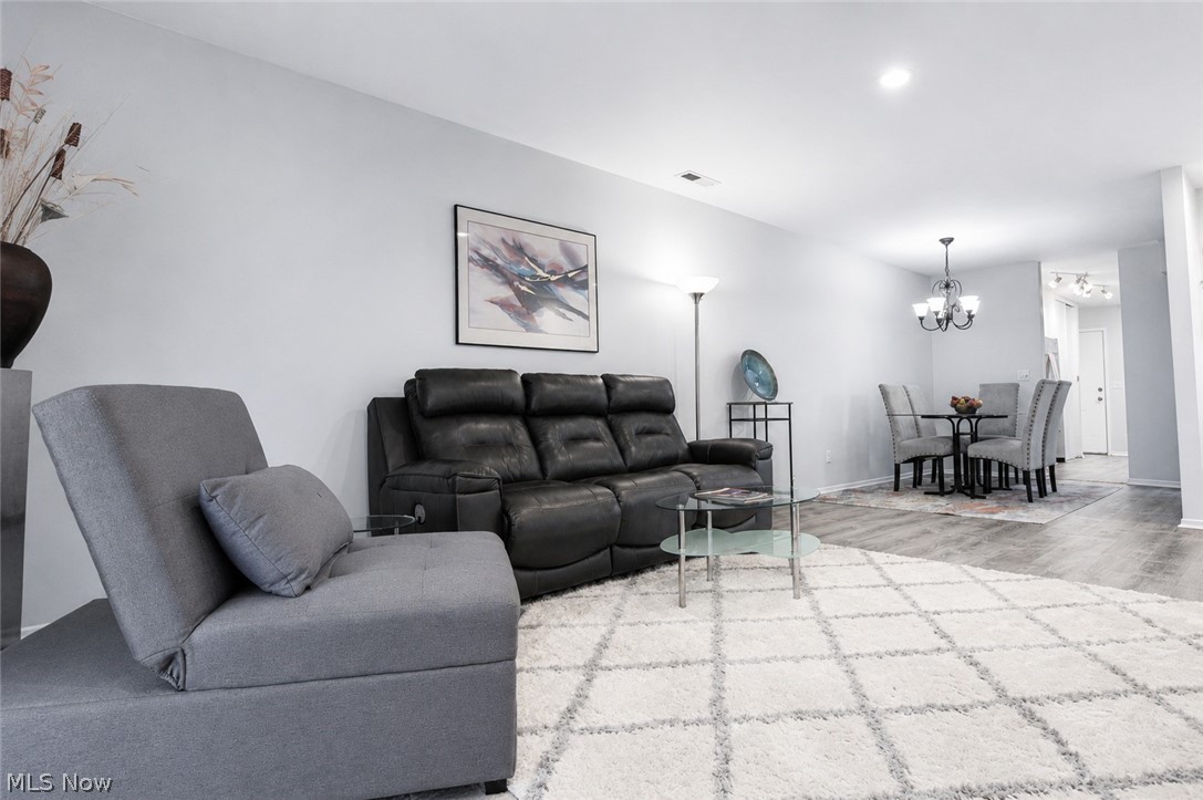 16575 Wren Road Chagrin Falls OH 44023
