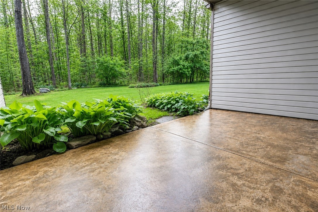 16575 Wren Road Chagrin Falls OH 44023