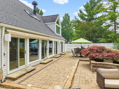 975 Meadowlark Circle Aurora OH 44202