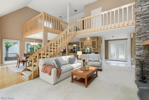 975 Meadowlark Circle Aurora OH 44202