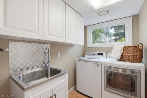 975 Meadowlark Circle Aurora OH 44202