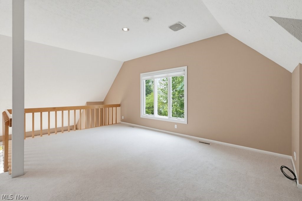 975 Meadowlark Circle Aurora OH 44202