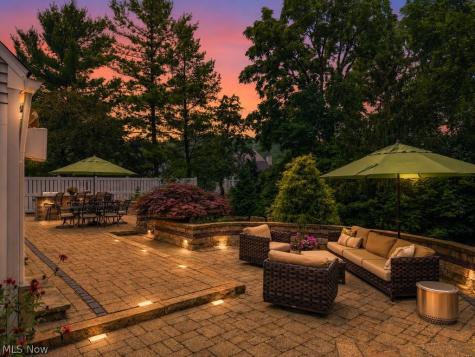 975 Meadowlark Circle Aurora OH 44202