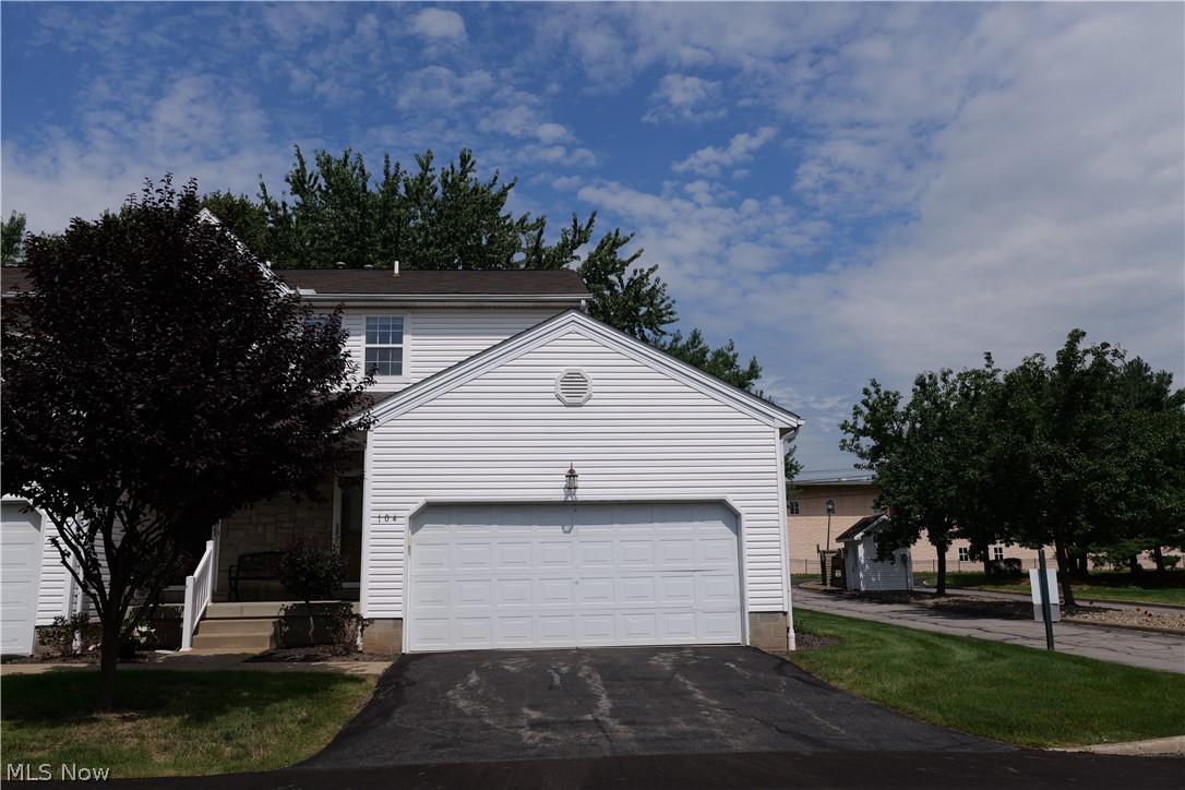 601 E Western Reserve Road Poland OH 44514