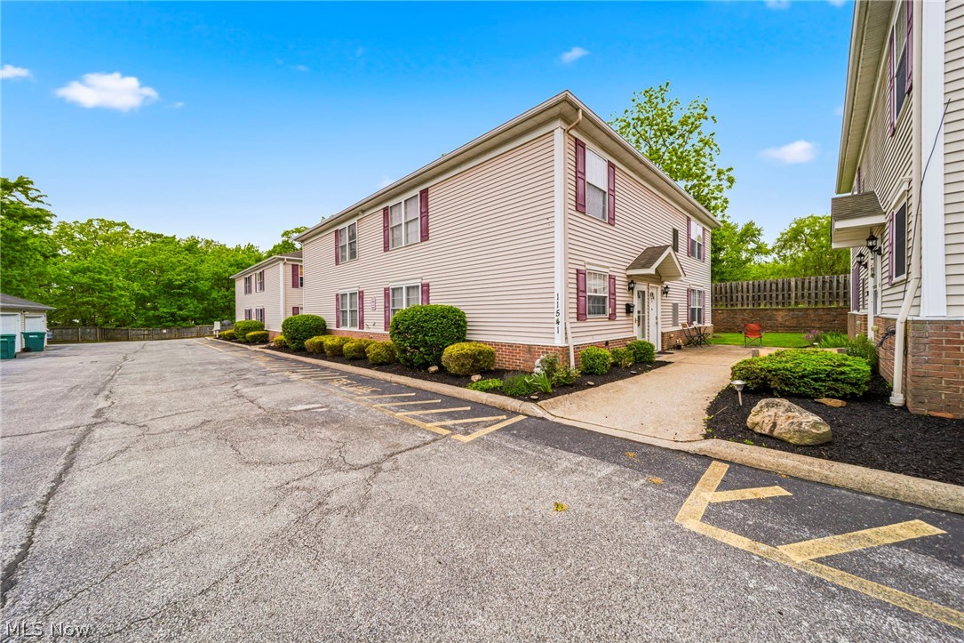 11541 Riverview Court Parma Heights OH 44130