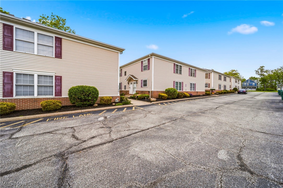 11541 Riverview Court Parma Heights OH 44130