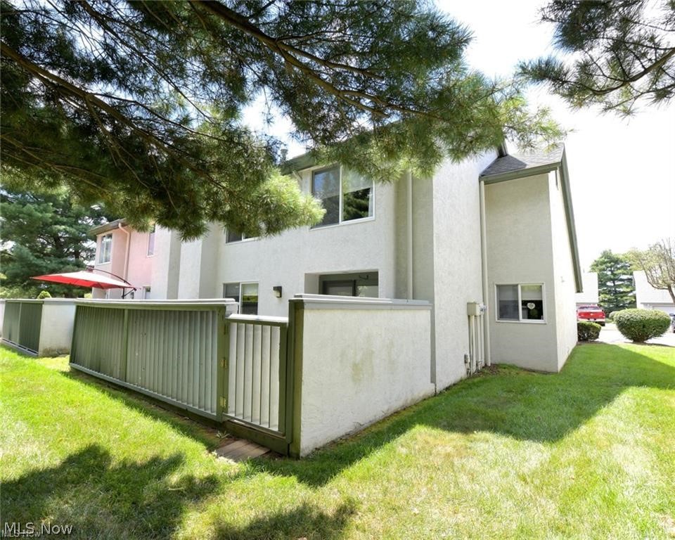 1104 Courtyard Square Zanesville OH 43701