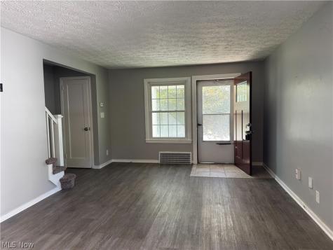 1539 Babbitt Road Euclid OH 44132