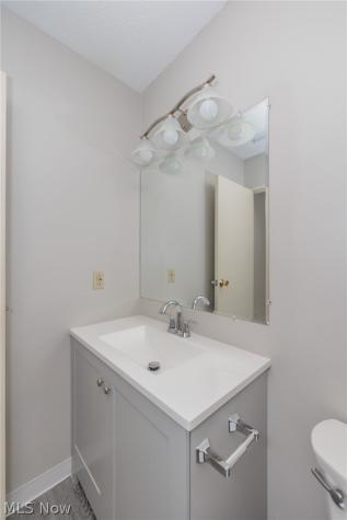 6435 Princeton Court Parma Heights OH 44130