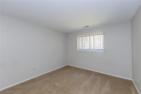 6435 Princeton Court Parma Heights OH 44130