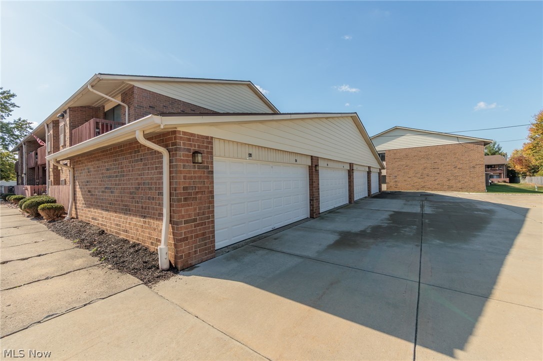 6435 Princeton Court Parma Heights OH 44130