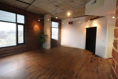 21 Furnace Street Akron OH 44308