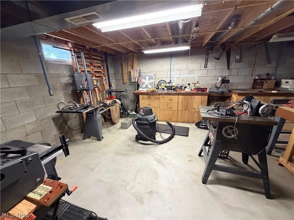 793 Beverly Avenue Canal Fulton OH 44614