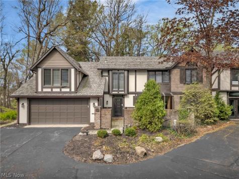 10 Hidden Valley Drive Rocky River OH 44116