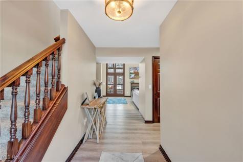 10 Hidden Valley Drive Rocky River OH 44116
