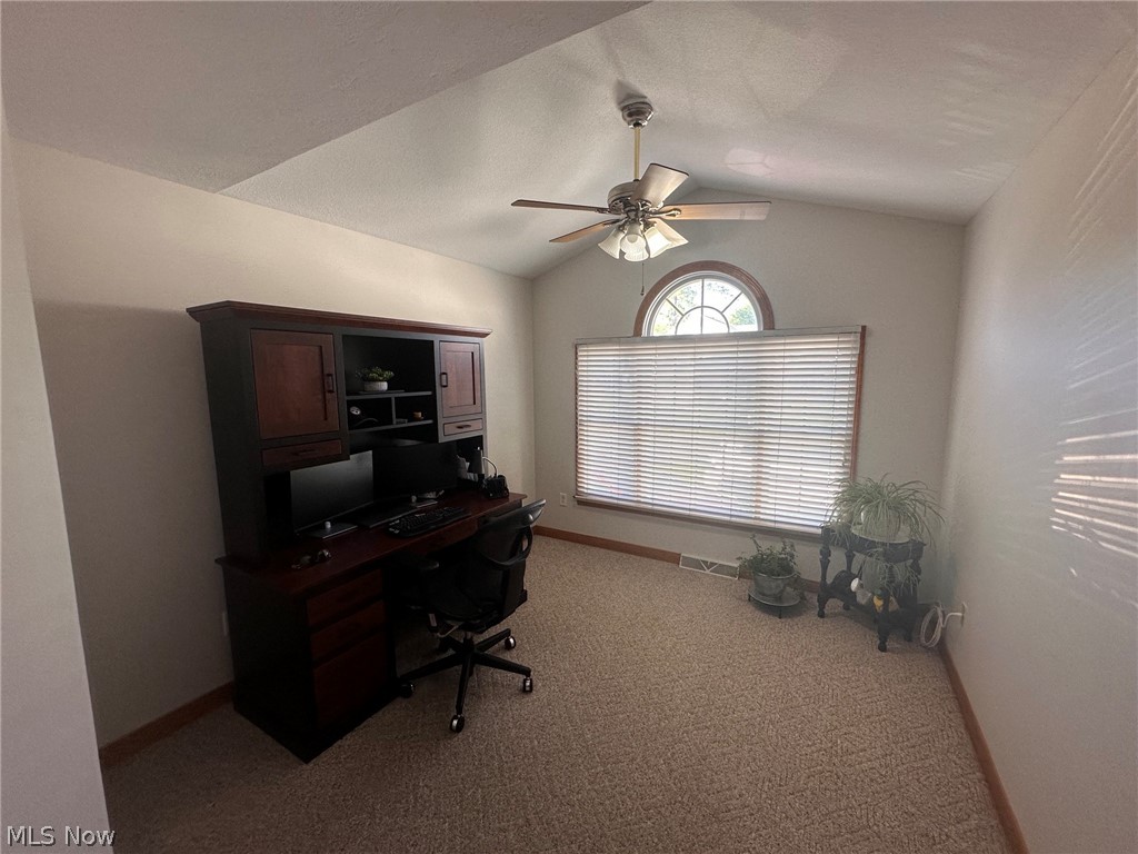 220 Cranberry Court Warren OH 44483