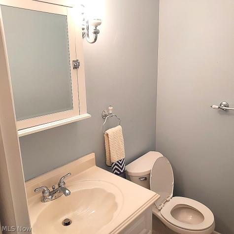 8882 Holly Lane Olmsted Falls OH 44138