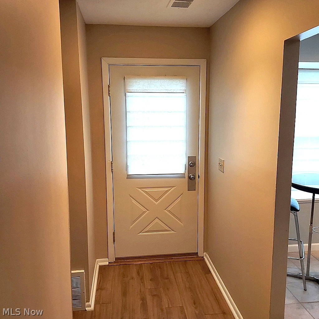 8882 Holly Lane Olmsted Falls OH 44138