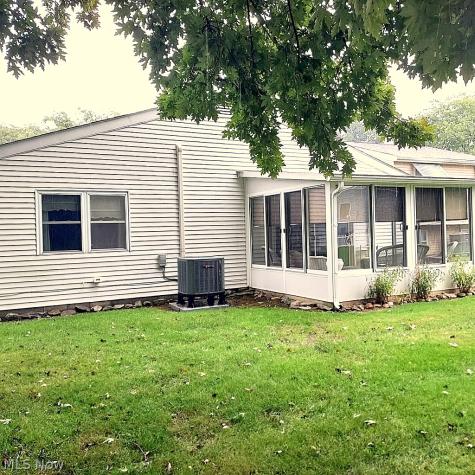 8882 Holly Lane Olmsted Falls OH 44138