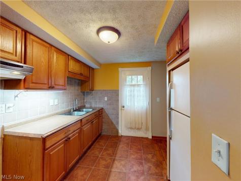 173 Ault Street Wadsworth OH 44281