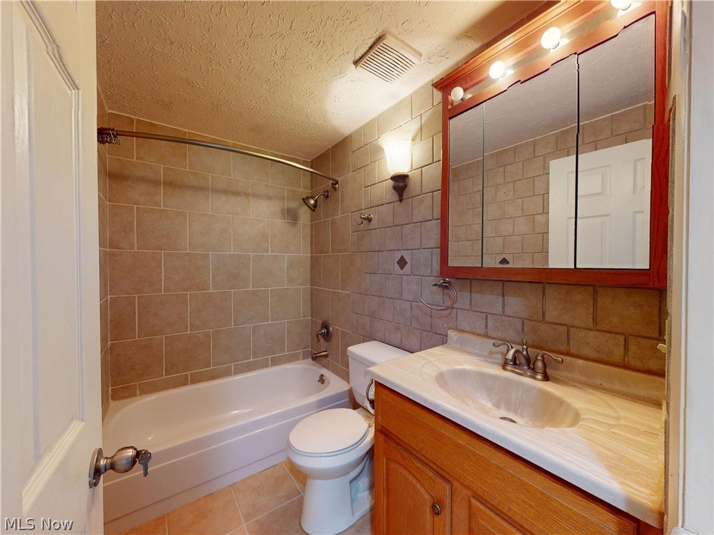 173 Ault Street Wadsworth OH 44281