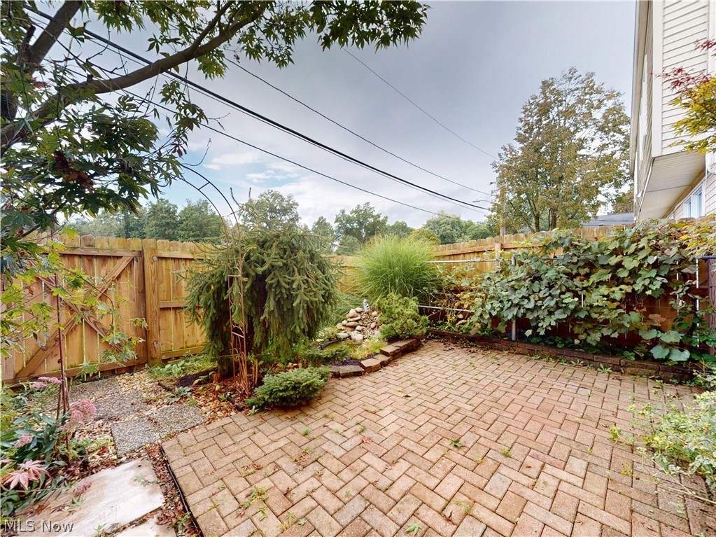 173 Ault Street Wadsworth OH 44281
