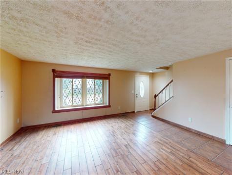 173 Ault Street Wadsworth OH 44281