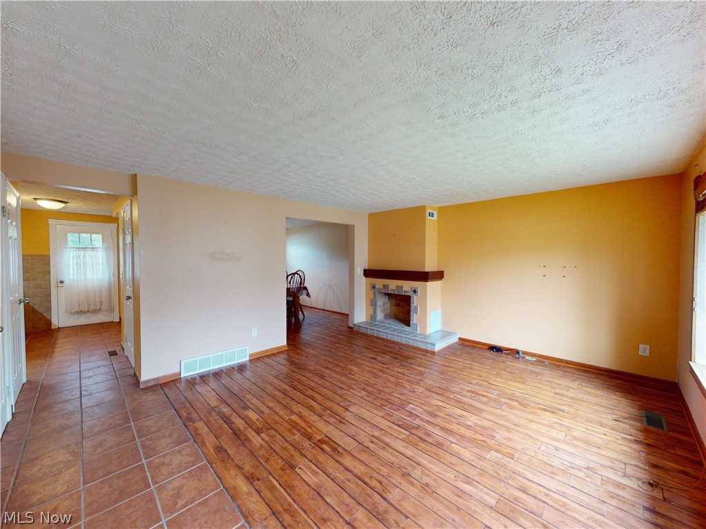 173 Ault Street Wadsworth OH 44281
