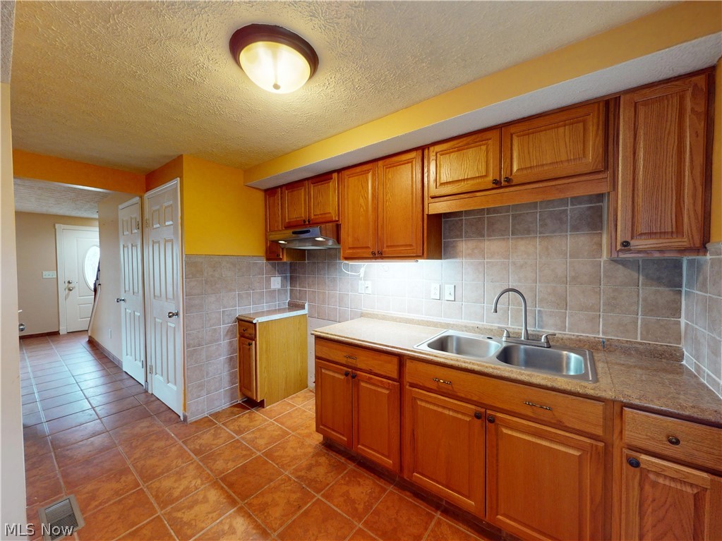 173 Ault Street Wadsworth OH 44281